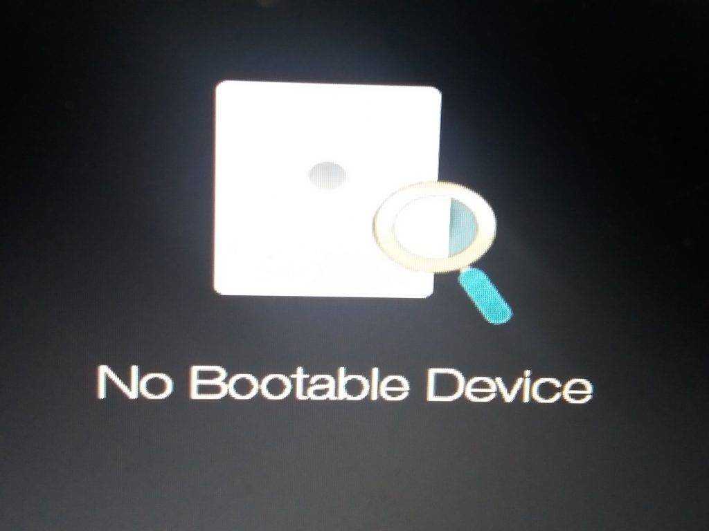 Как исправить ошибку «no bootable device hit any key»